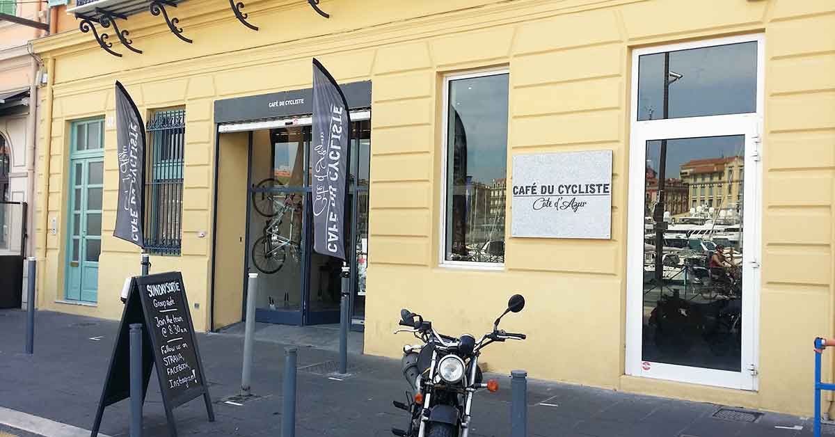 logo en mosaique de marbre