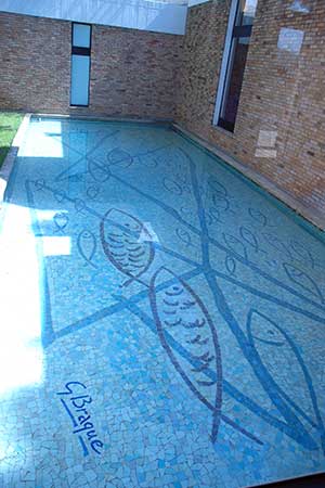 bassin décoratif en mosaique