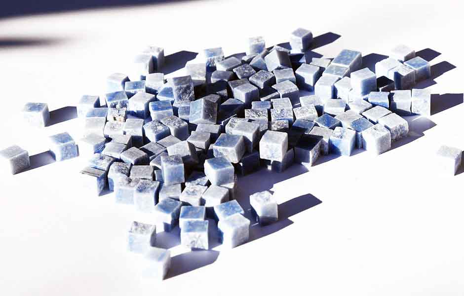 mosaique de marbre bleu