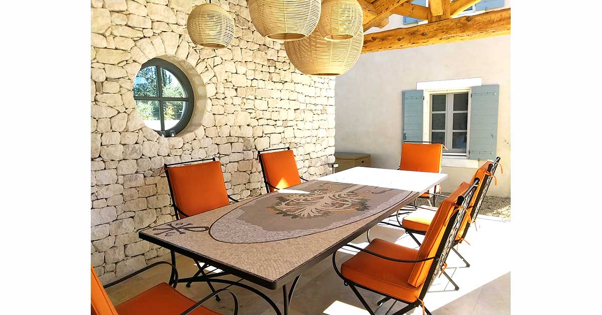Table en mosaique pour pool house