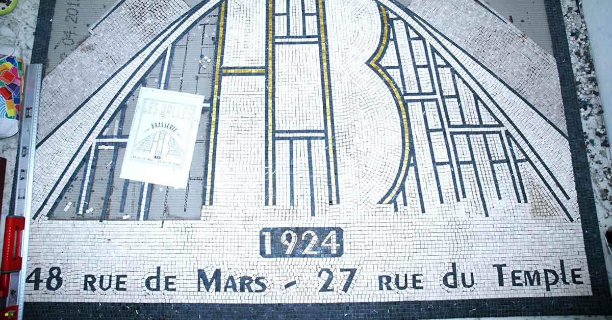 Seuil de restaurant en mosaique d'art
